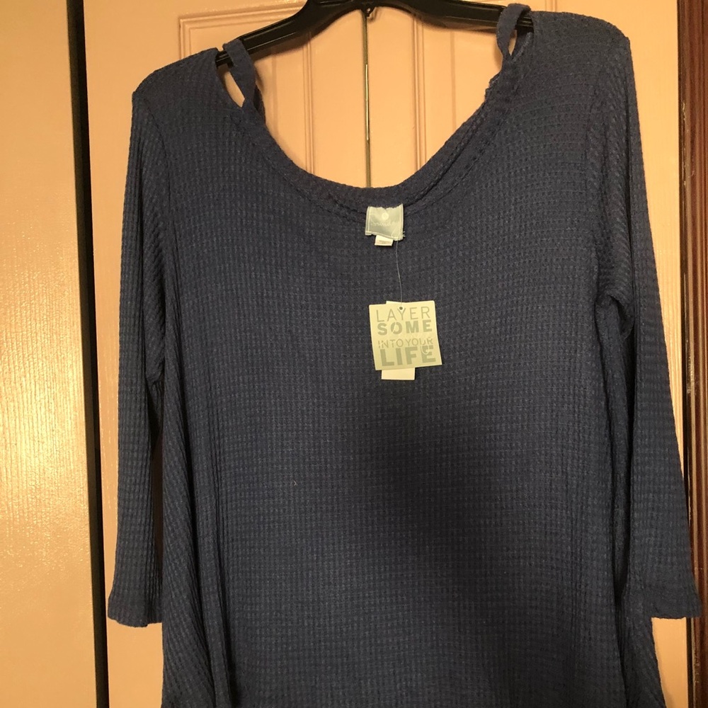 Navy blue long sleeve shirt